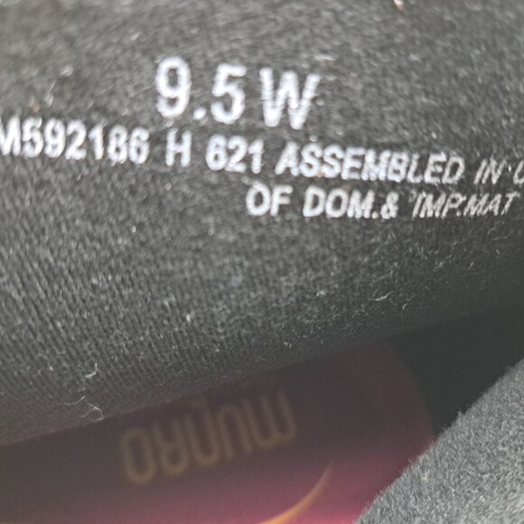 Munro Women's Buckley Black Nubuck Leather Boots - Size 9.5W - Picture 13 of 13